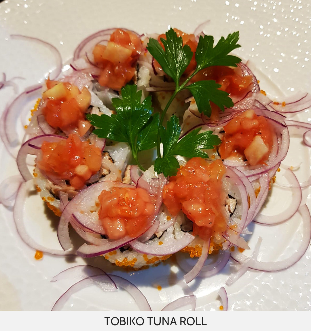 HOMU_TOBIKO_TUNA_ROLL